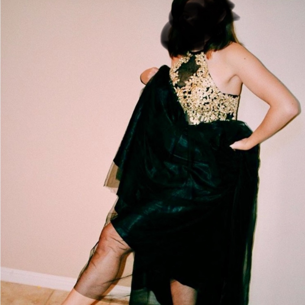 Elegant Black and Gold Women's formal Dress
